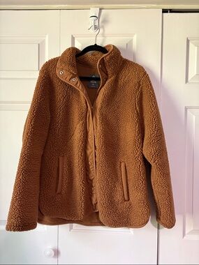 Cozy Teddy Sherpa Jacket in Caramel Brown